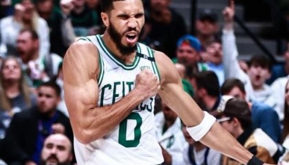  约基奇20+20掘金稳居西部榜首  